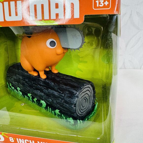 Chainsaw Man Pochita On A Log 8inch Vinyl Figure Built By Culturefly Crunchyroll - Picture 2 of 9